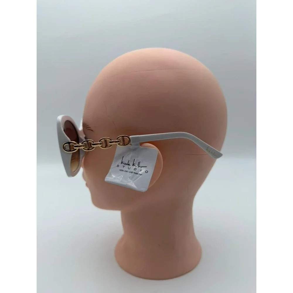 Nicole Miller Studio‎ Oversized Cat-Eye Sunglasses NWT